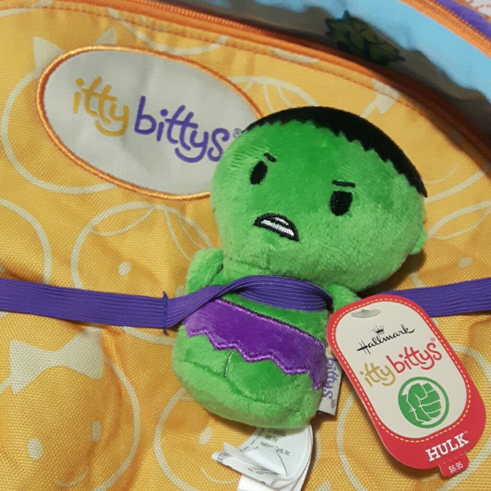 Marvel Itty Bittys play tote